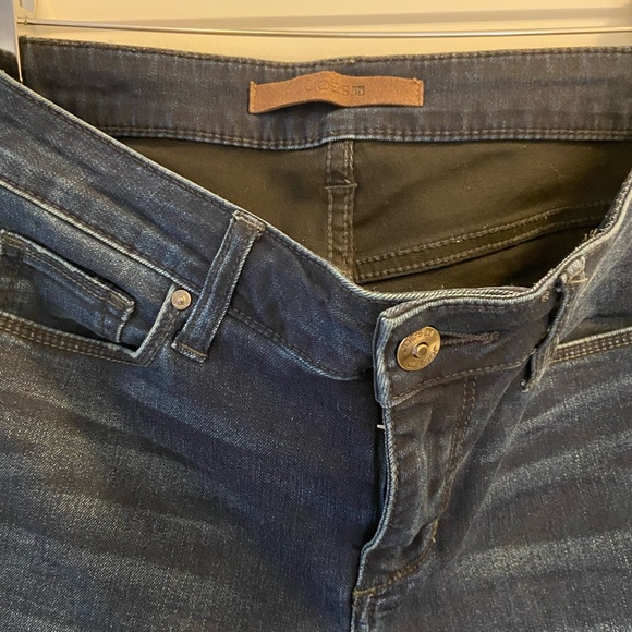 Joe’s Jeans skinny jeans - size 26. Great condition and incredibly comfortable! - Picture 4 of 5